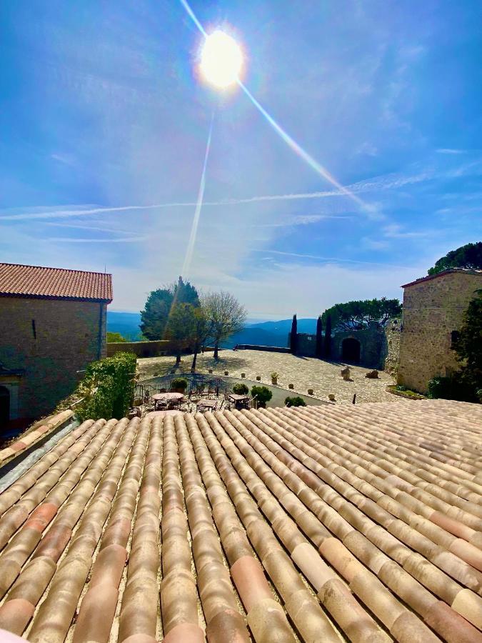 Hotel Du Vieux Chateau 3*
